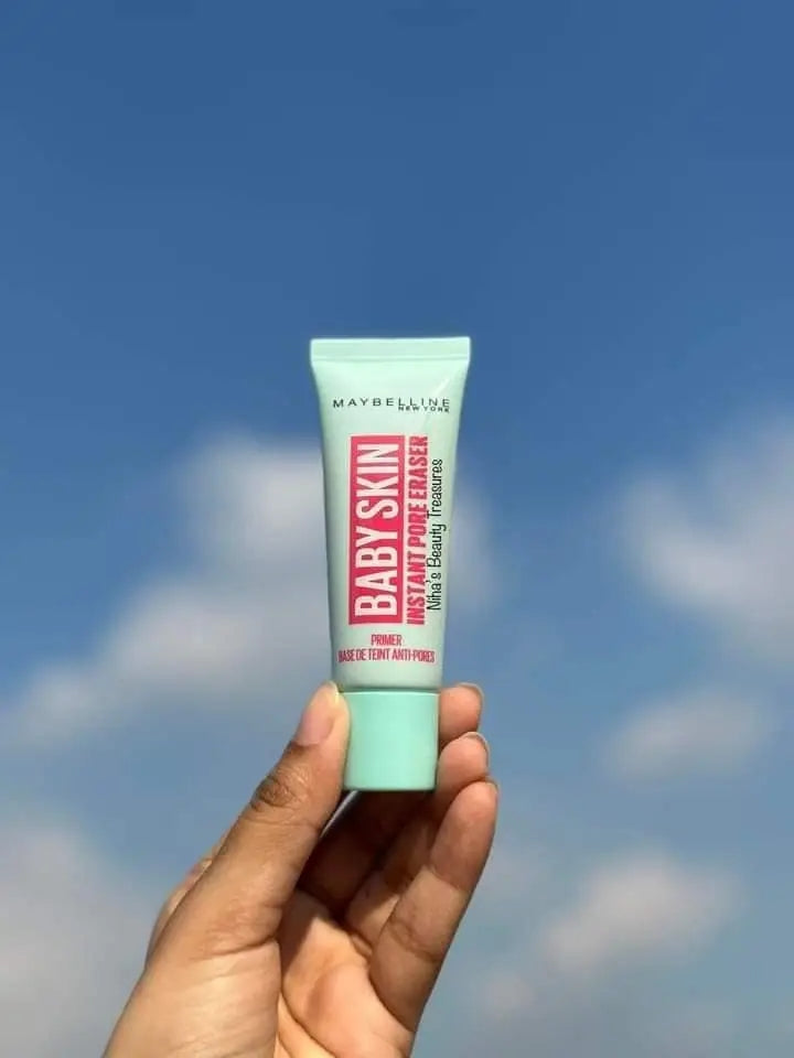 Maybelline Instant Pore Eraser Primer – Smooth, Blurred Finish