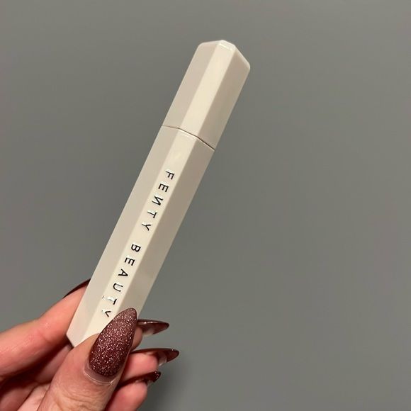 Fenty Beauty Poutsicle – Hydrating Lip Stain.
