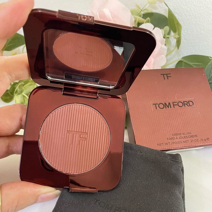 Tom Ford Crème Blush – Silky Texture & Radiant Natural Glow