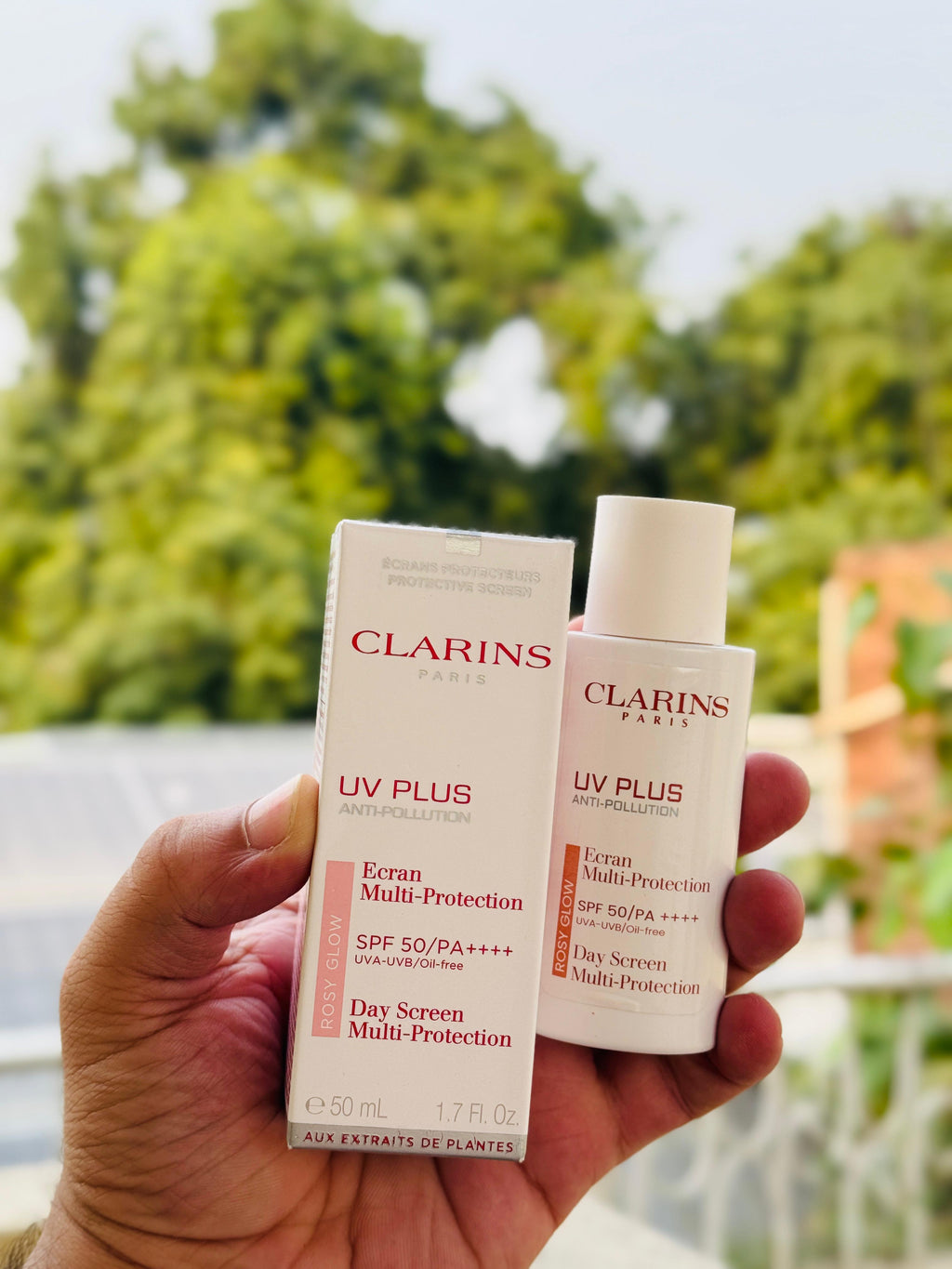 Clarins UV Plus Anti-Pollution SPF 50 – Lightweight Daily UV Protector