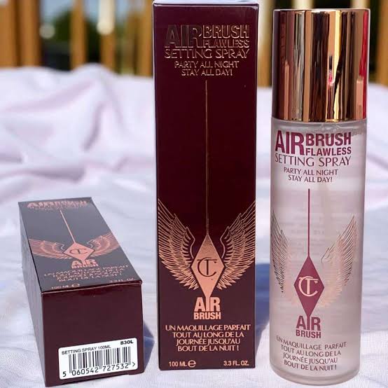 Charlotte Tilbury Airbrush Flawless Makeup Setting Spray – Long-Lasting Makeup Fixer