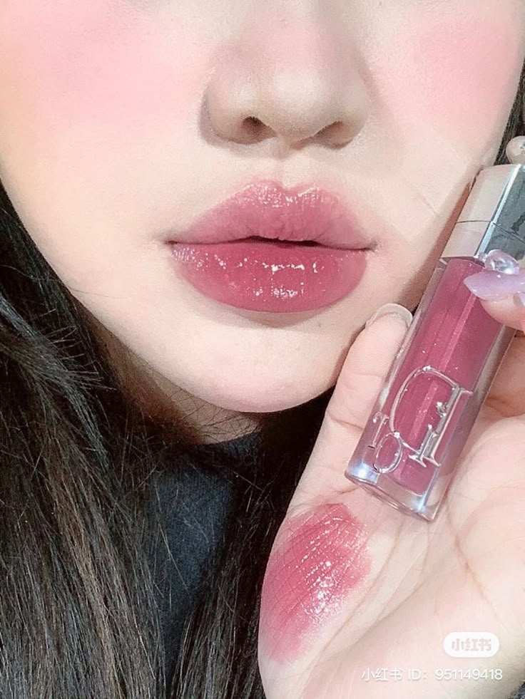 Dior Addict Lip Minimizer – High Shine, Hydrating & Plumping Gloss