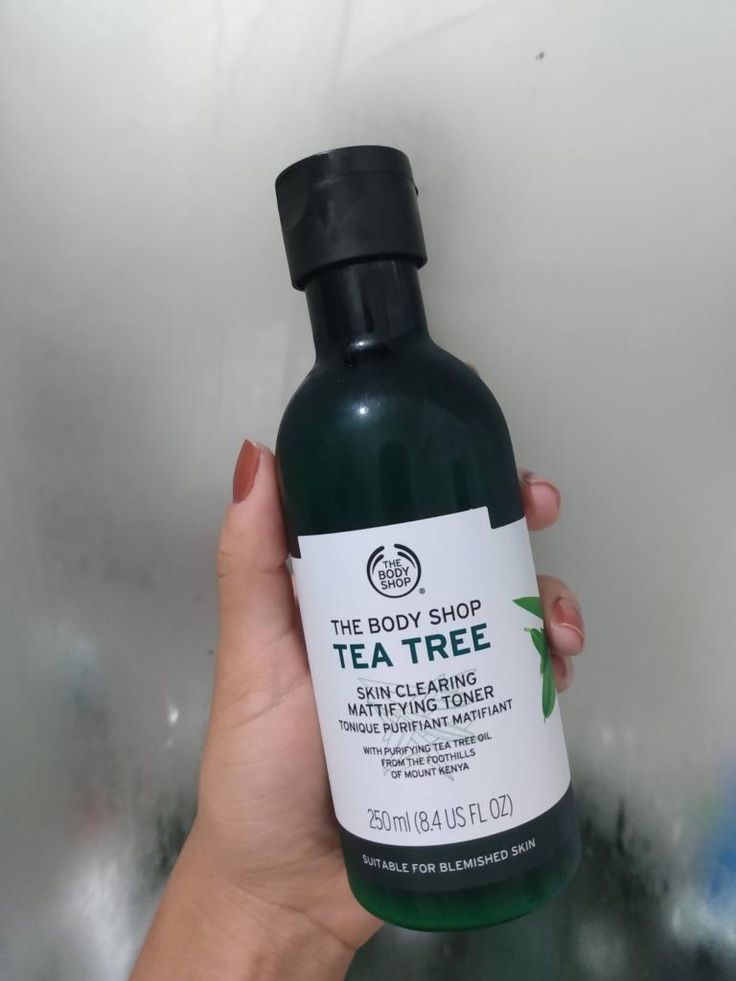 The Body Shop Tea Tree Skin Clearing Face Wash – Deep Clean & Refresh
