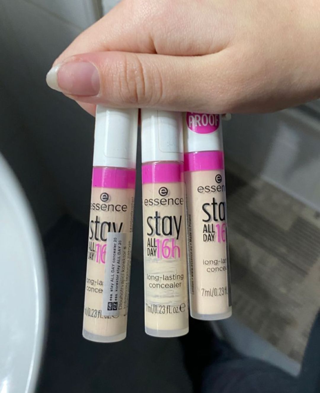 Essence Stay All Day 16H Long-Lasting Concealer
