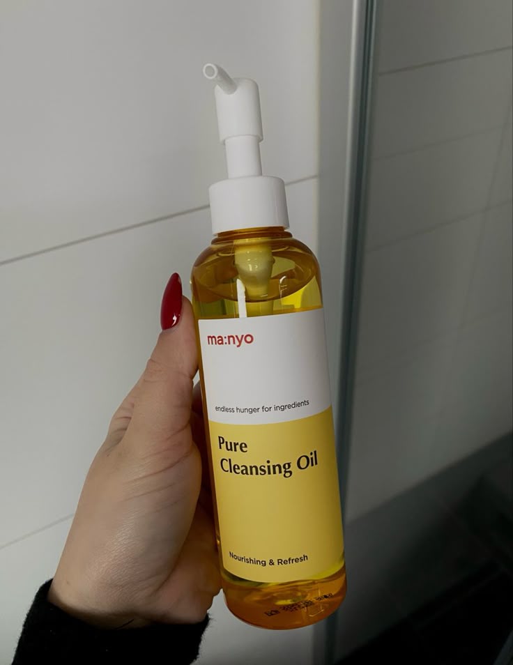 Manyo Pure Cleansing Oil – Gentle Makeup Remover & Deep Pore Cleanser