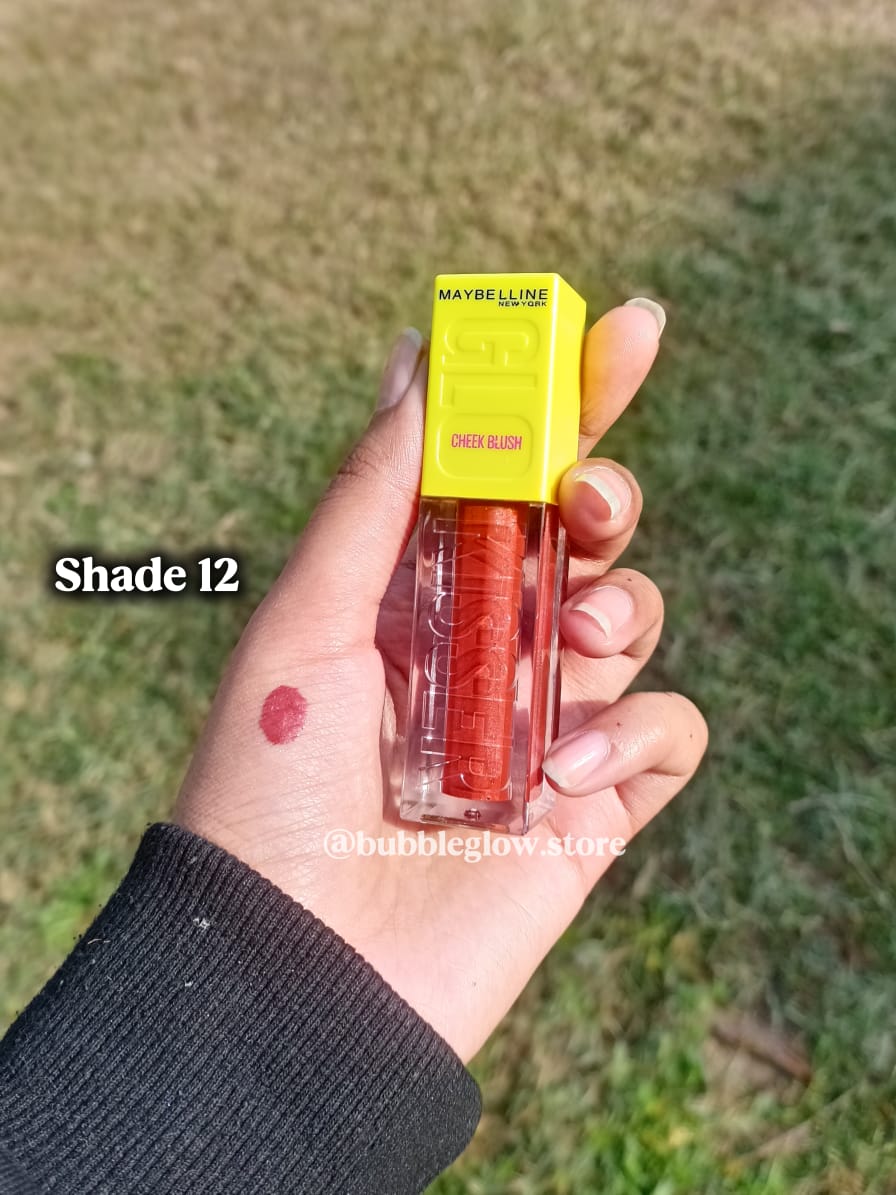 Maybelline Lip Gloss – High Shine, Non-Sticky & Hydrating Finish.